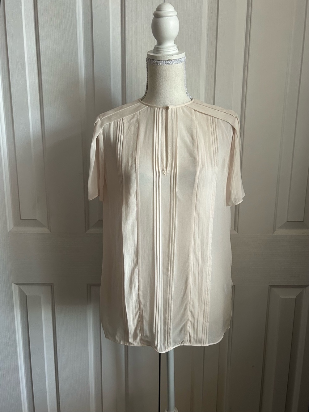 NWOT REISS Women Short Sleeve Blouse, Light Pink, Size 4